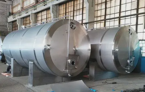 Емкостное оборудование из нержавеющей стали